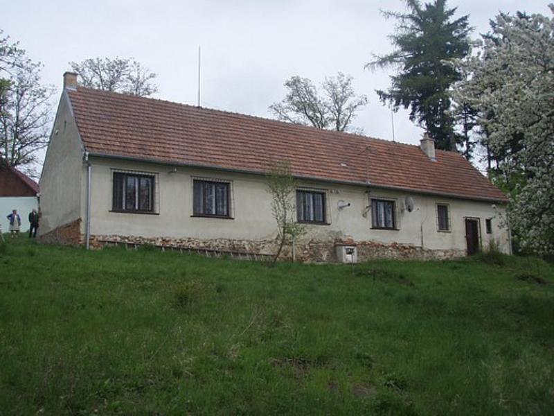 Prodej — S 1029/25 Kuničky 43